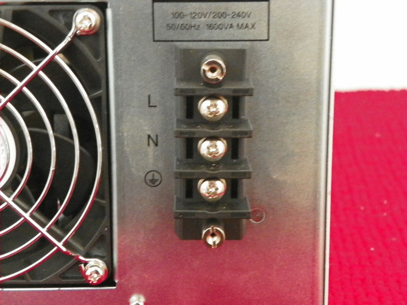 AC6802A AC Power, 1000VA, to 270V,10A/5A 45-500Hz AC6802A AC Power, 1000VA, to 270V,10A/5A 45-500Hz